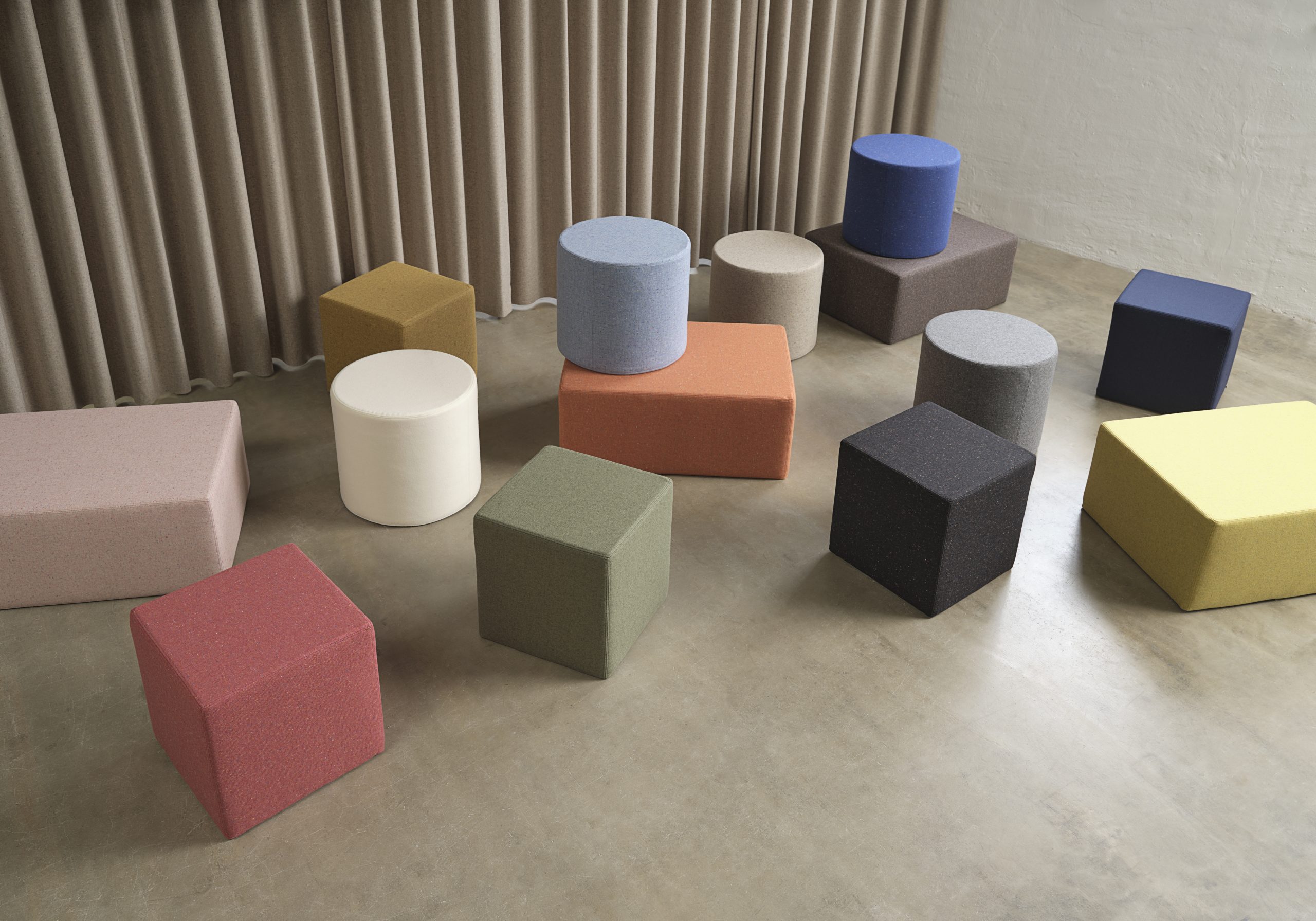 Kurage Accessories_Pouffes2